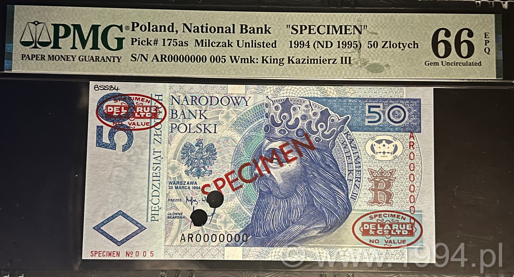 Poland 1994 50 Zlotych discovery AR prefix specimen with red SPECIMEN overprint, red oval NO VALUE stamps, punch cancellations, serial AR0000000, De La Rue specimen-control number 005, and Thomas De La Rue specimen tracking panel.